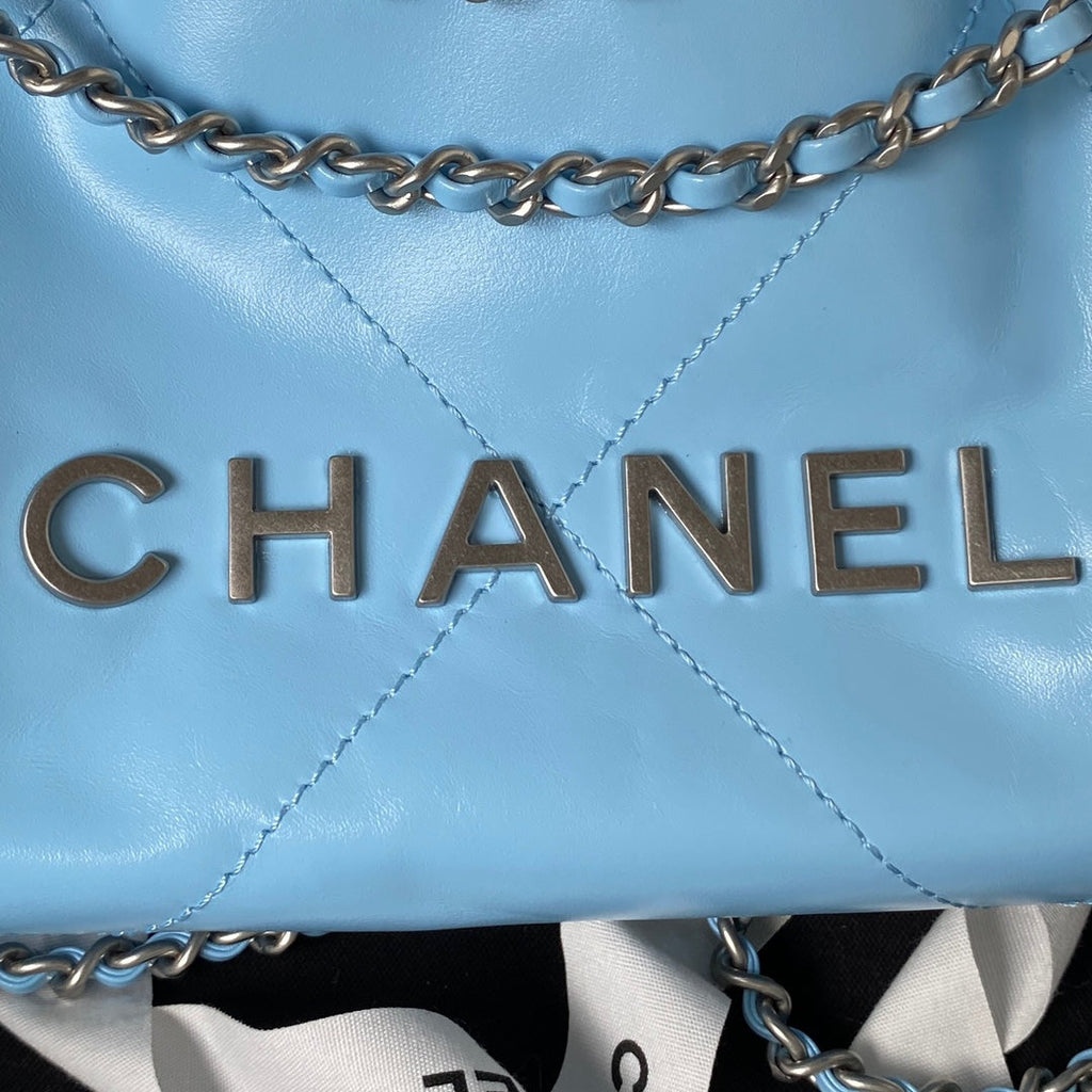 22 Mini Handbags