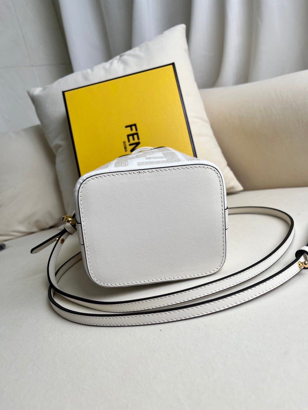 Mini Mon Tresor Bucket Bag
