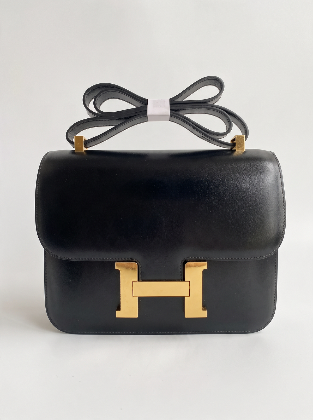 Constance 24cm Box Leather Handbag