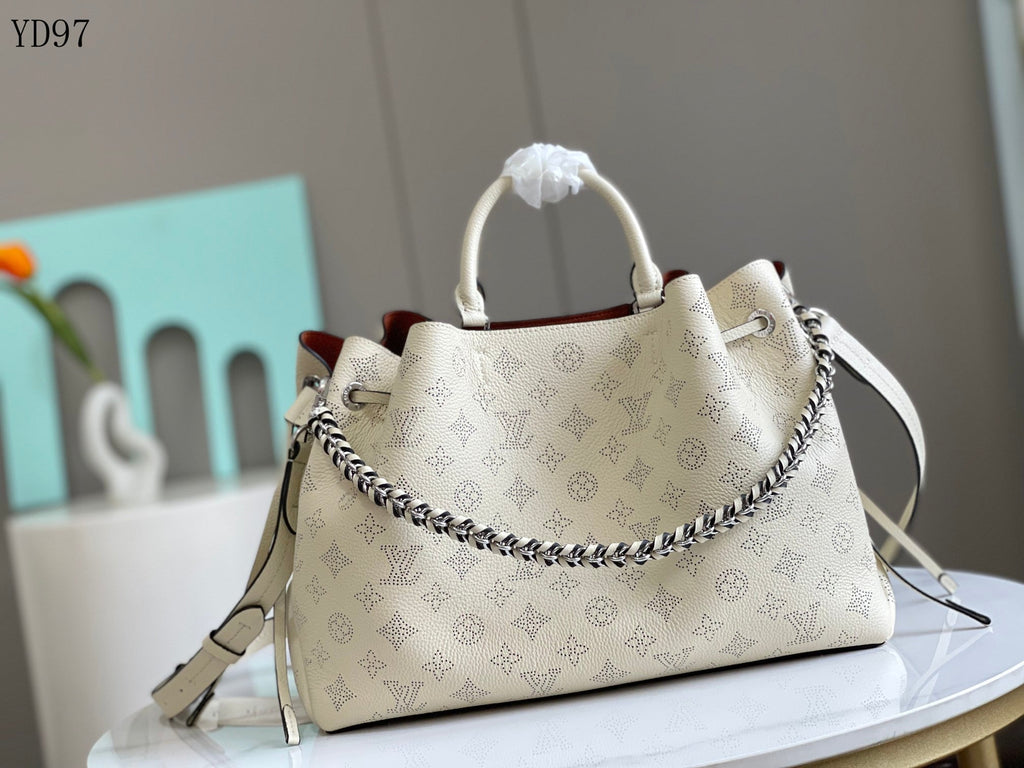 Bella Tote Bag