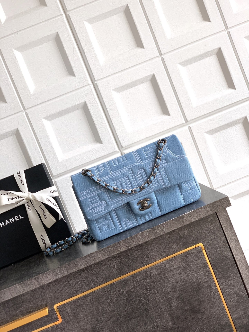 Denim Classic Flap Chain Shoulder Bag