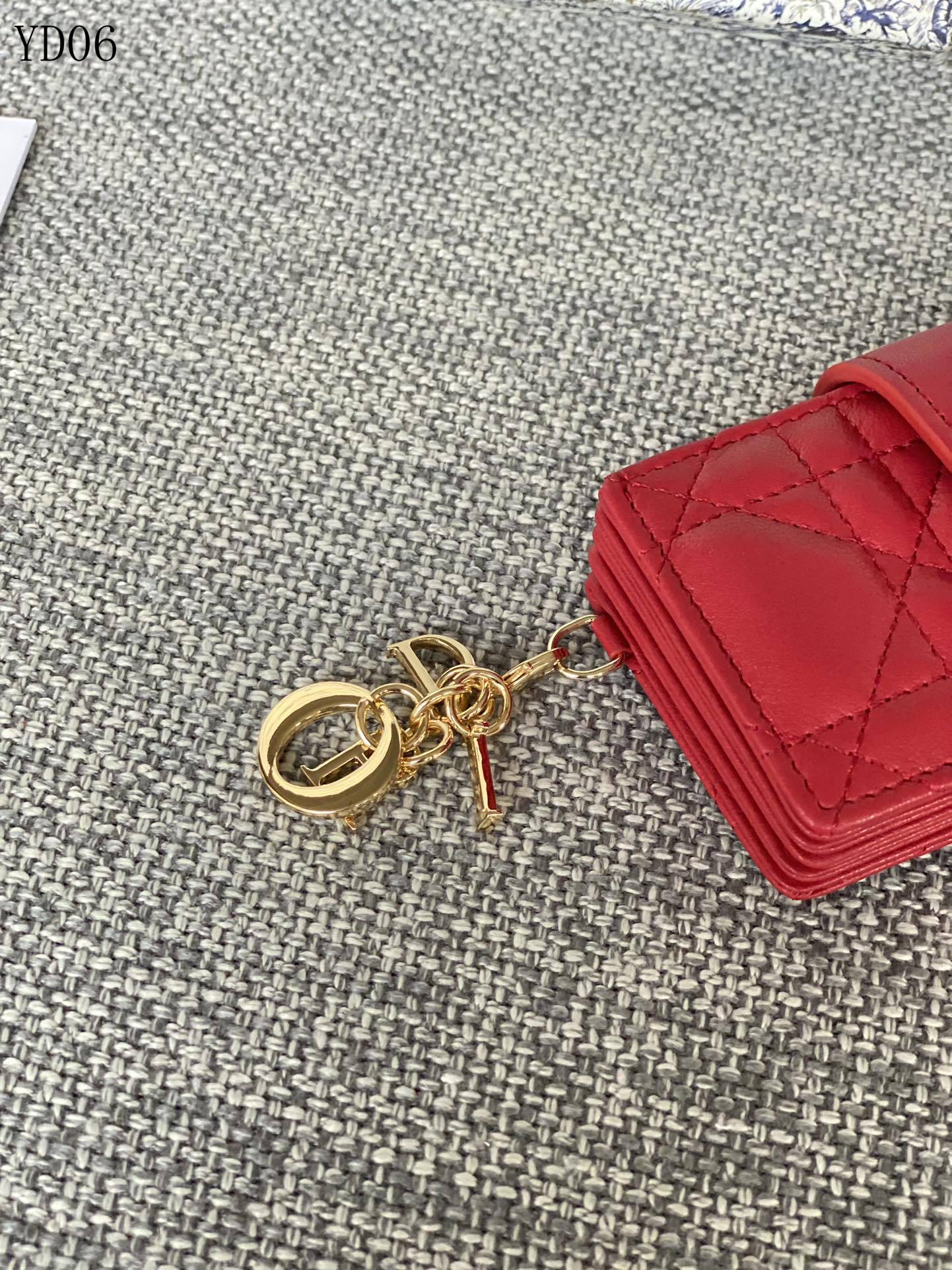 Quilted Leather Compact Wallet