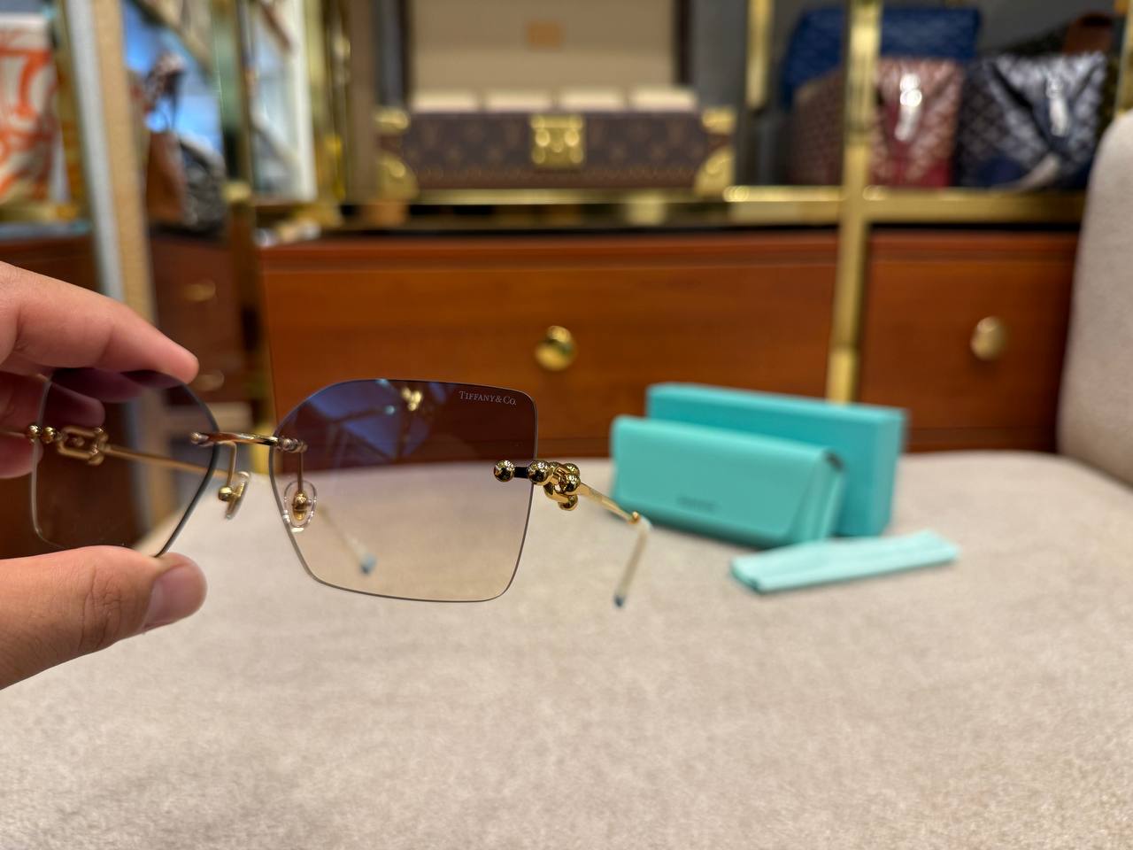 Eyewear Sunglasses