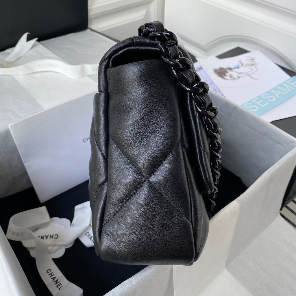 19 Flap Bag