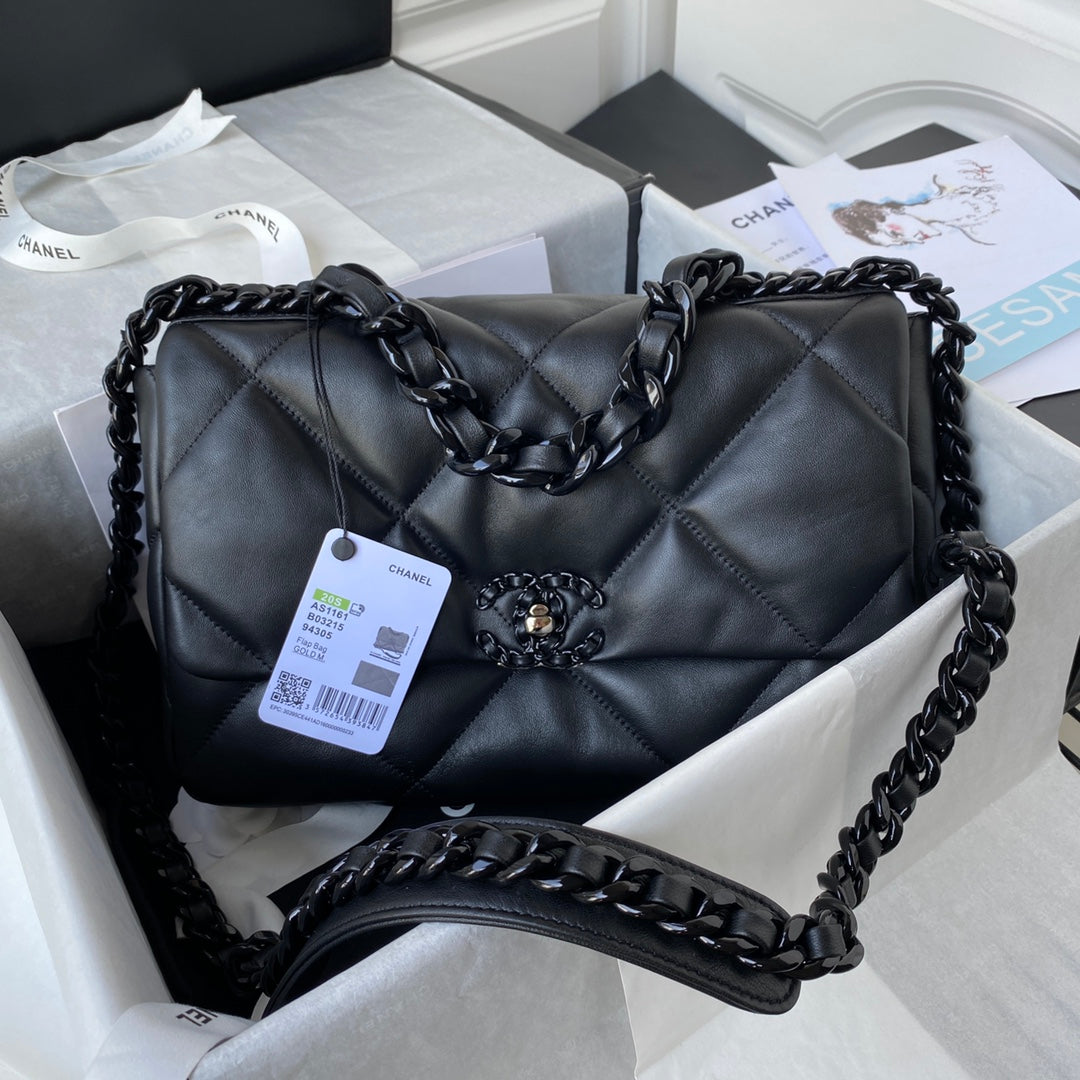 19 Flap Bag