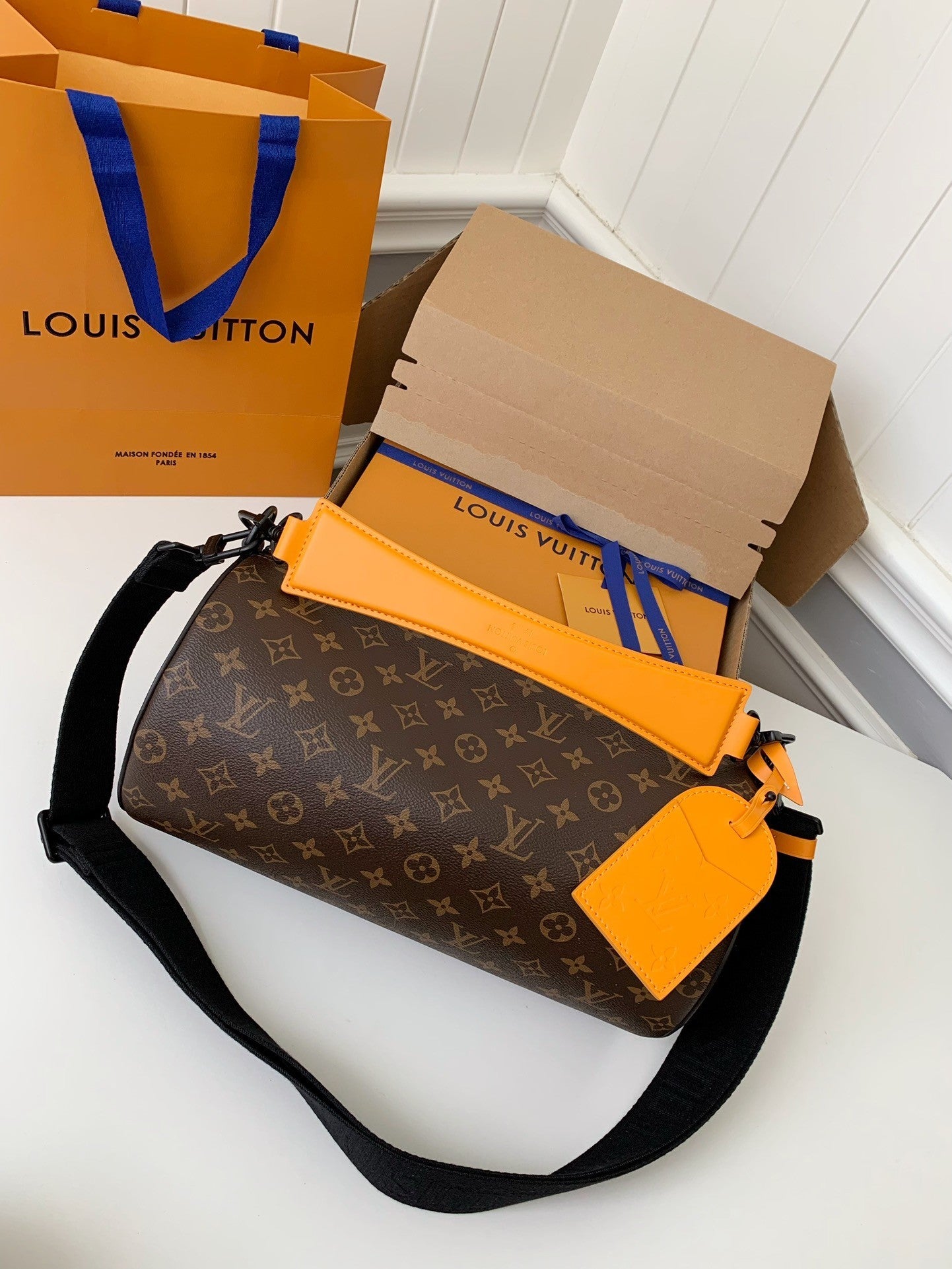 Soft Polochon Bag