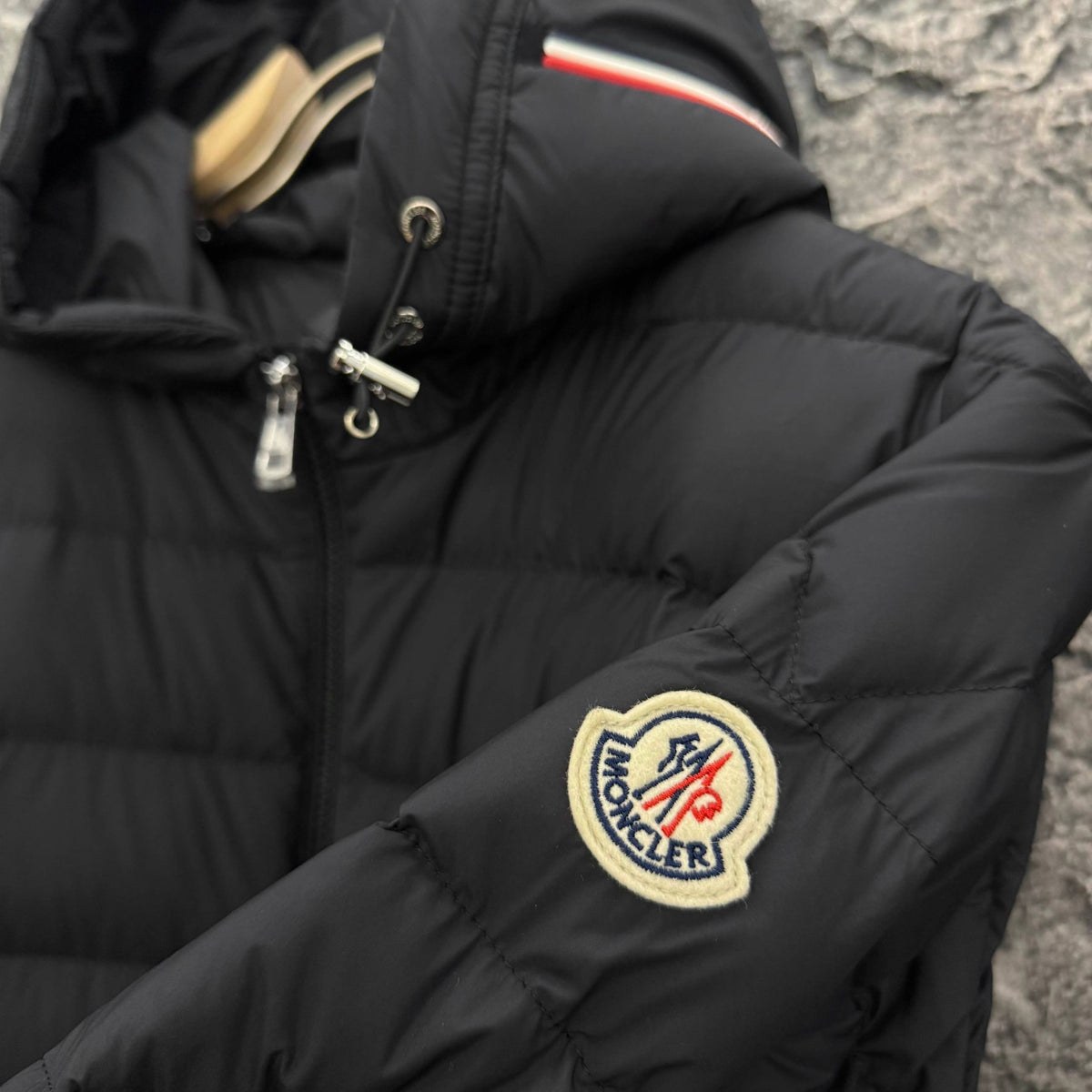 Men’s Verm Hooded Medium Puffer Jacket