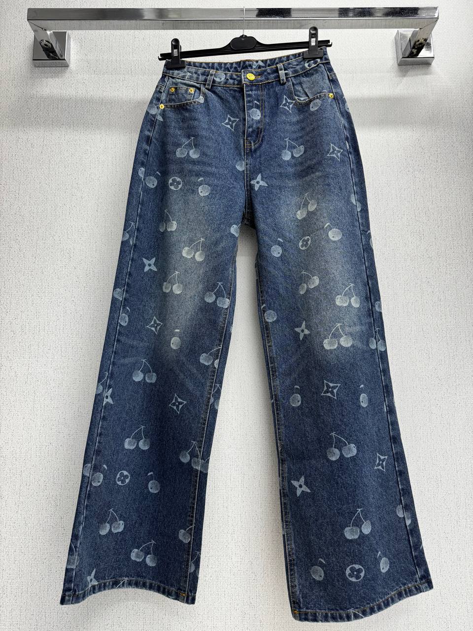 Jean