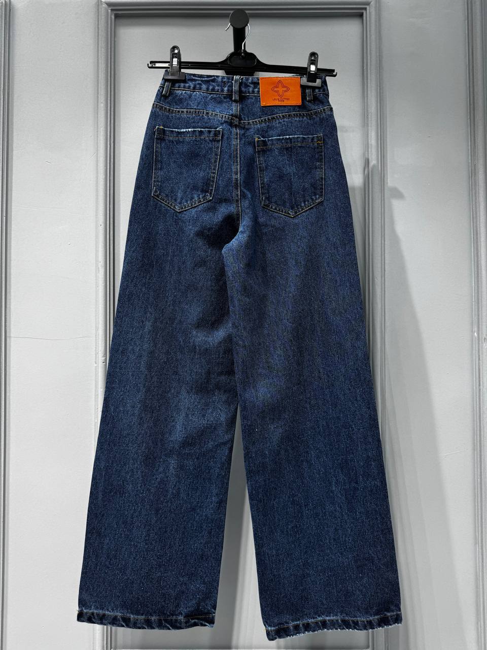 Jean
