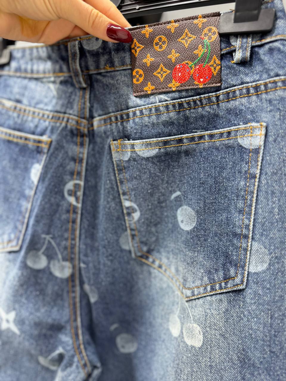 Jean