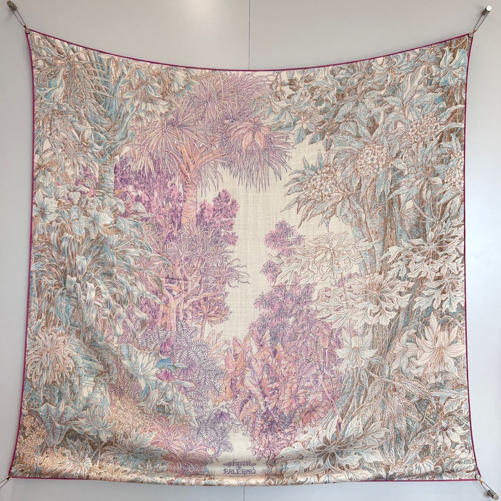 Botanical Garden Cashmere & Silk Shawl 136 x 137 cm – Pink