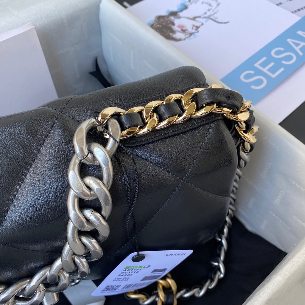 19 Flap Bag