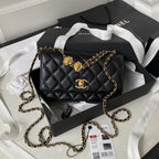 19 Woc Quilted Chain Bag