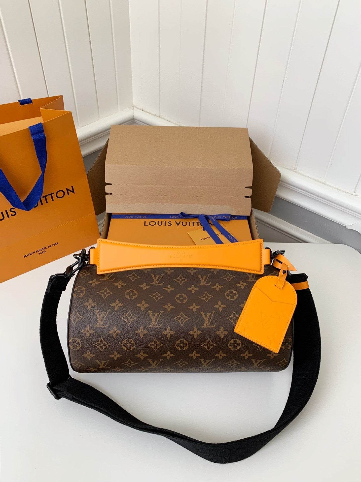 Soft Polochon Bag