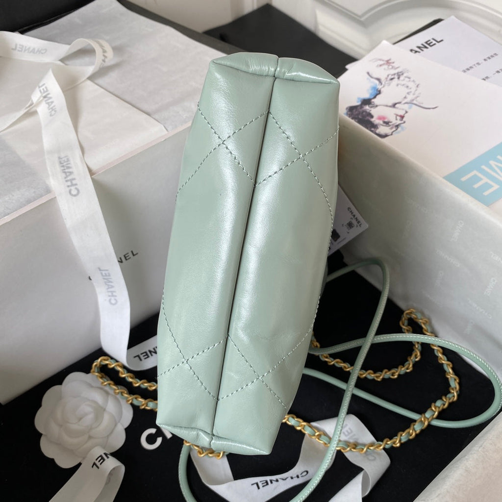 22 Mini Handbags