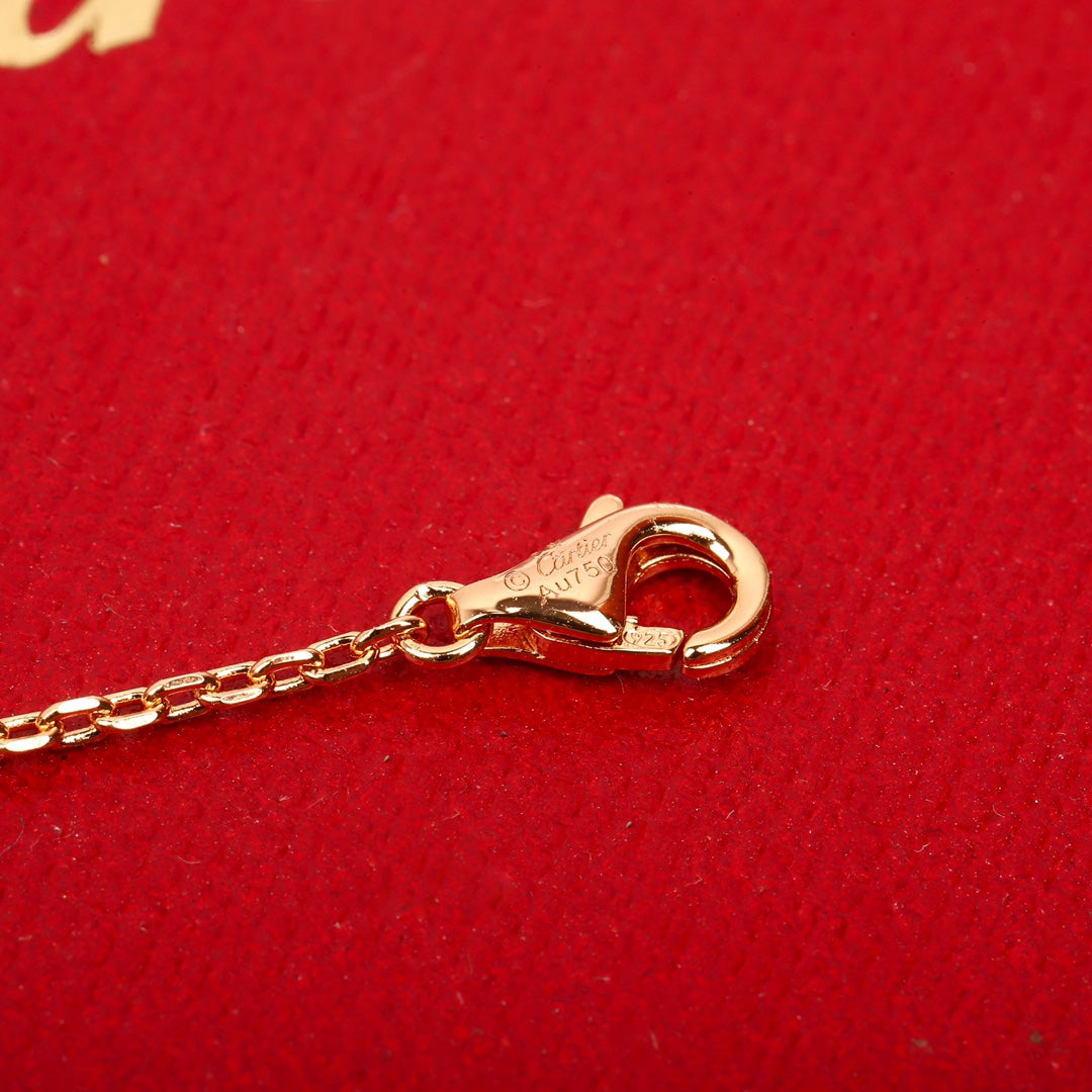 Pearl Pendant Necklace
