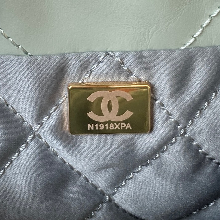 22 Mini Handbags