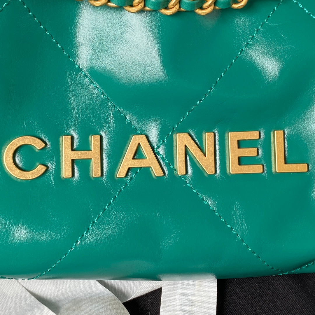 22 Mini Handbags