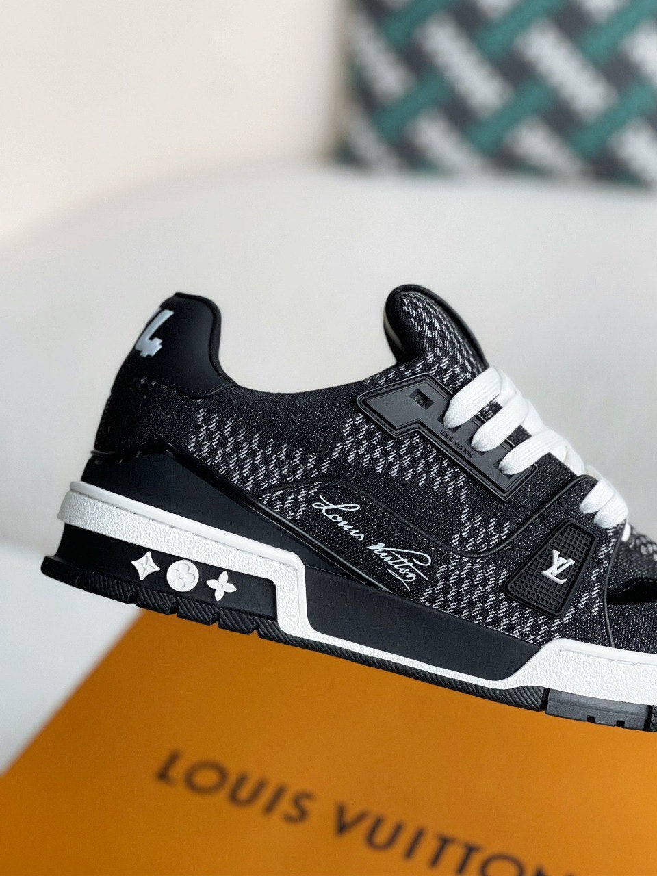 Trainer #54 Sneaker