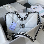 19 Flap Bag