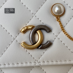Classic Quilted Wallet on Chain