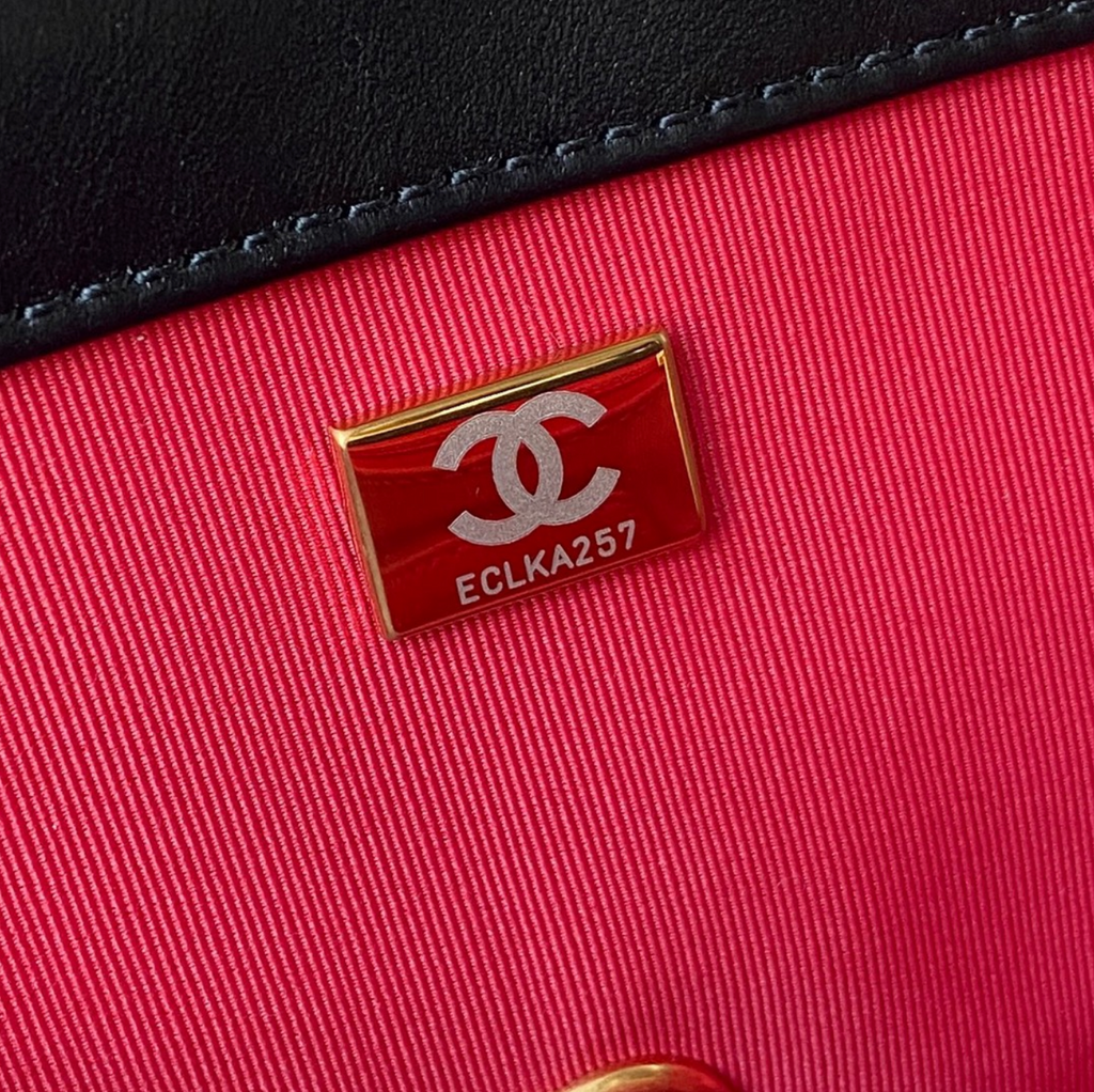 Medium Pearl Strap Bag