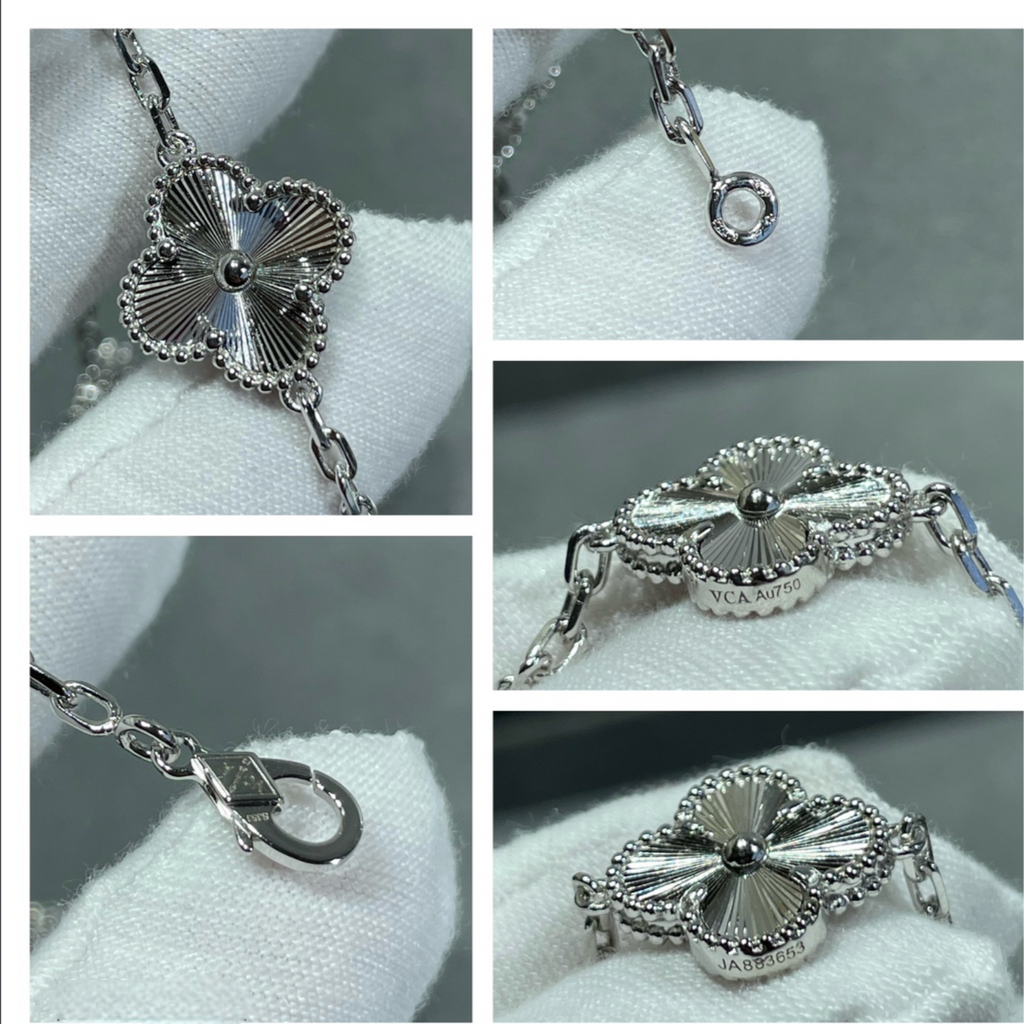Clover Necklace