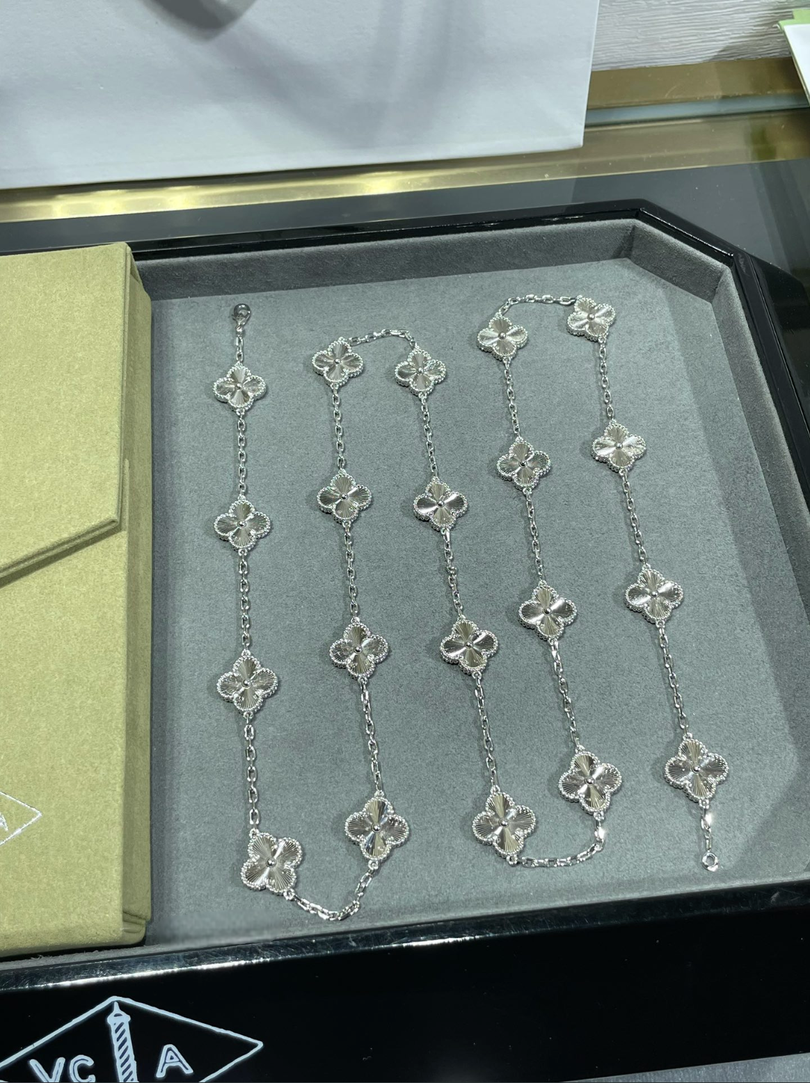 Clover Necklace