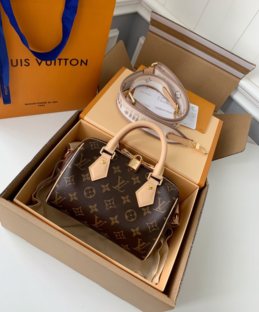 Bandouliere Bag