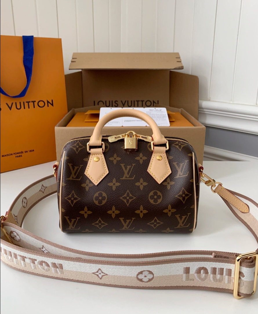 Bandouliere Bag