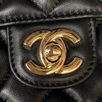 Diamond Top Handle Flap Bag 21 cm