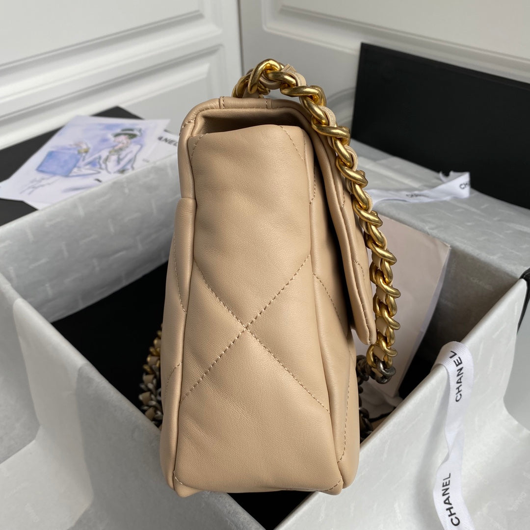 19 Flap Bag