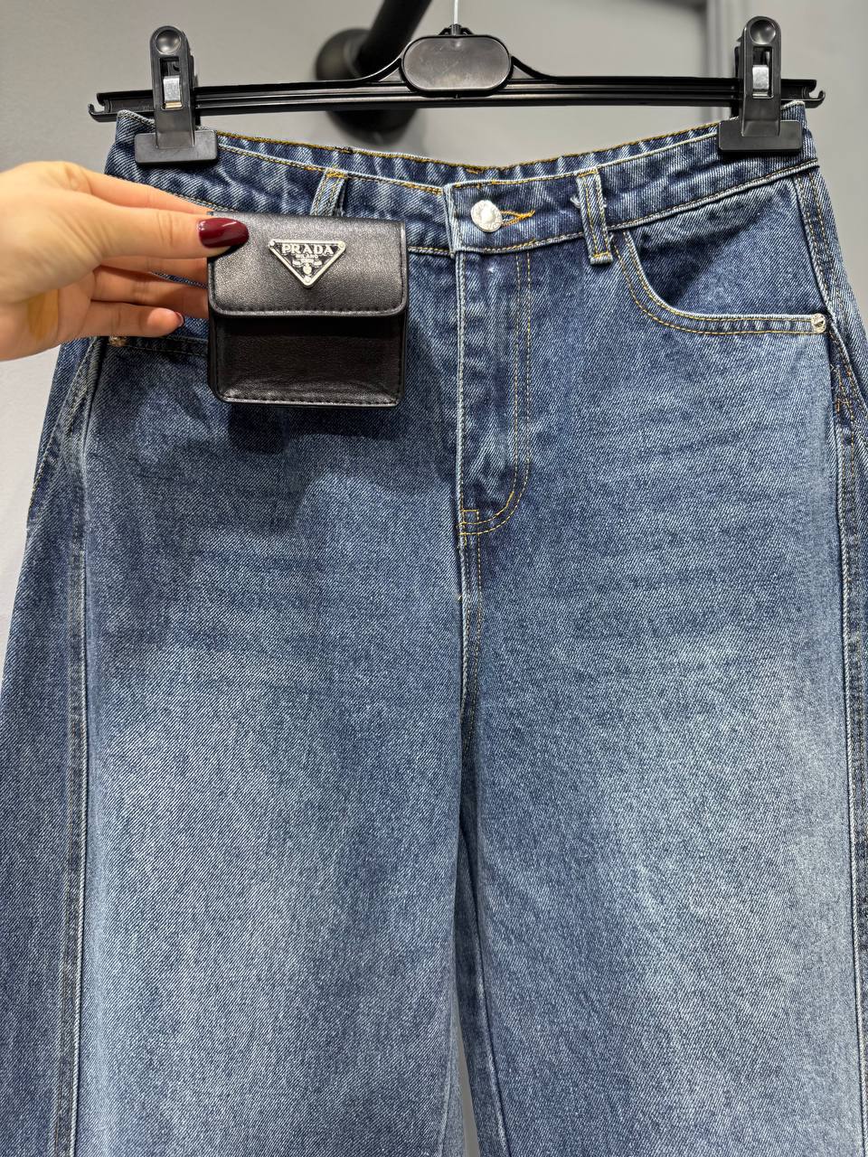 Jean