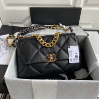 19 Flap Bag