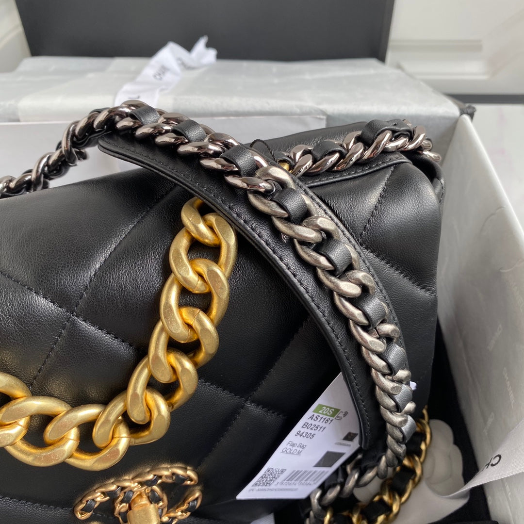 19 Flap Bag