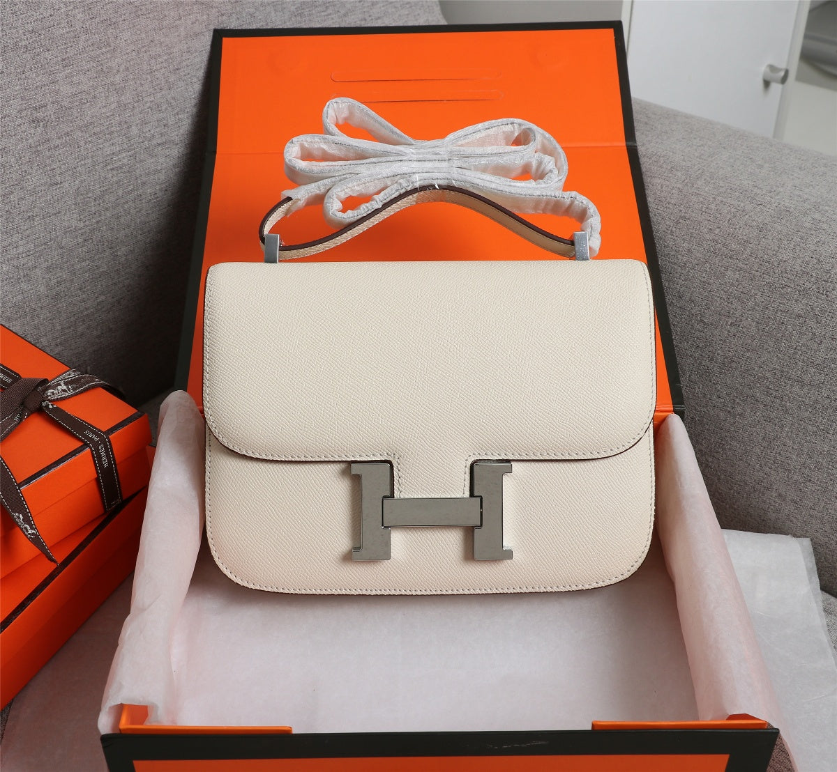 Constance 23 Bag