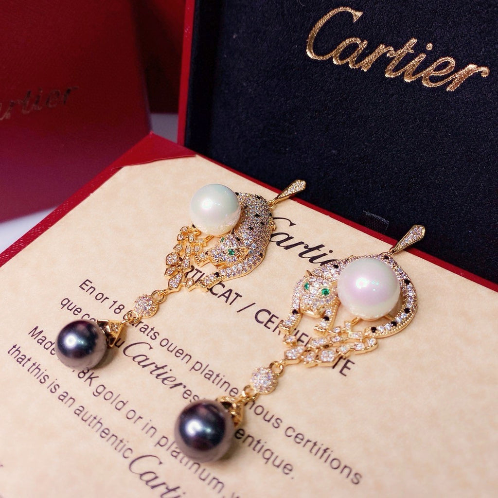 Panthère Pearl Drop Earrings