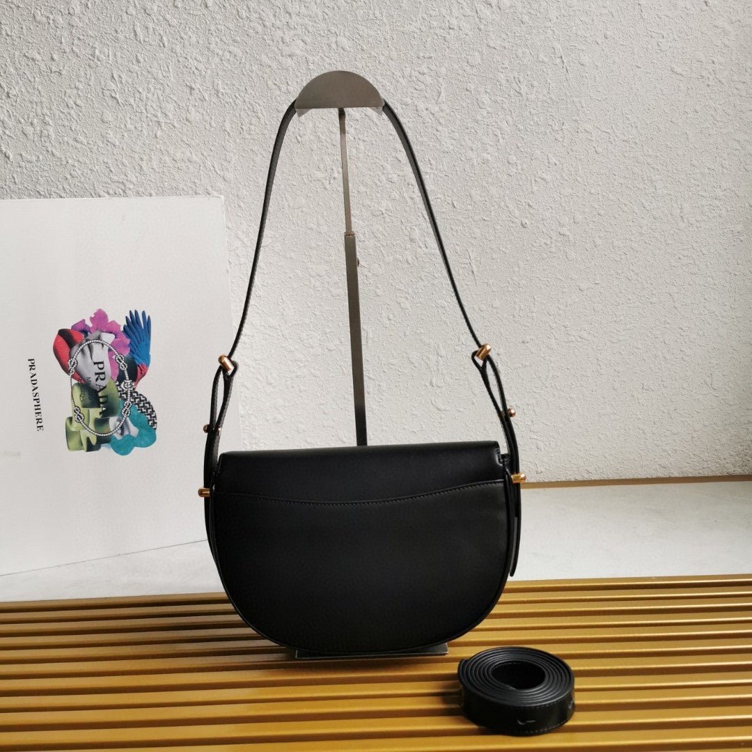Moon Leather Shoulder Bag - Black - View 2