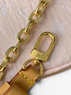 Liv Pochette