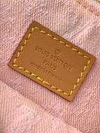 Liv Pochette