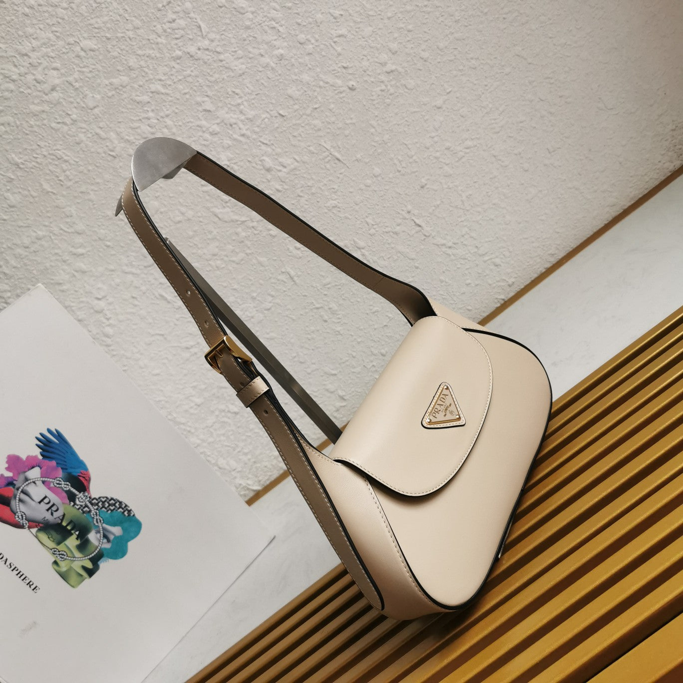 Moon Leather Flap Shoulder Bag - Pumice Grey - View 2