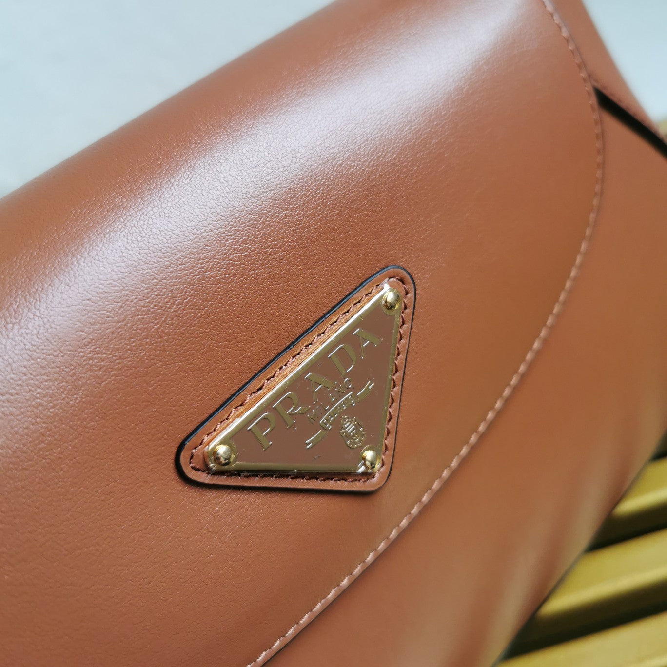 Moon Leather Flap Shoulder Bag - Caramel - View 6