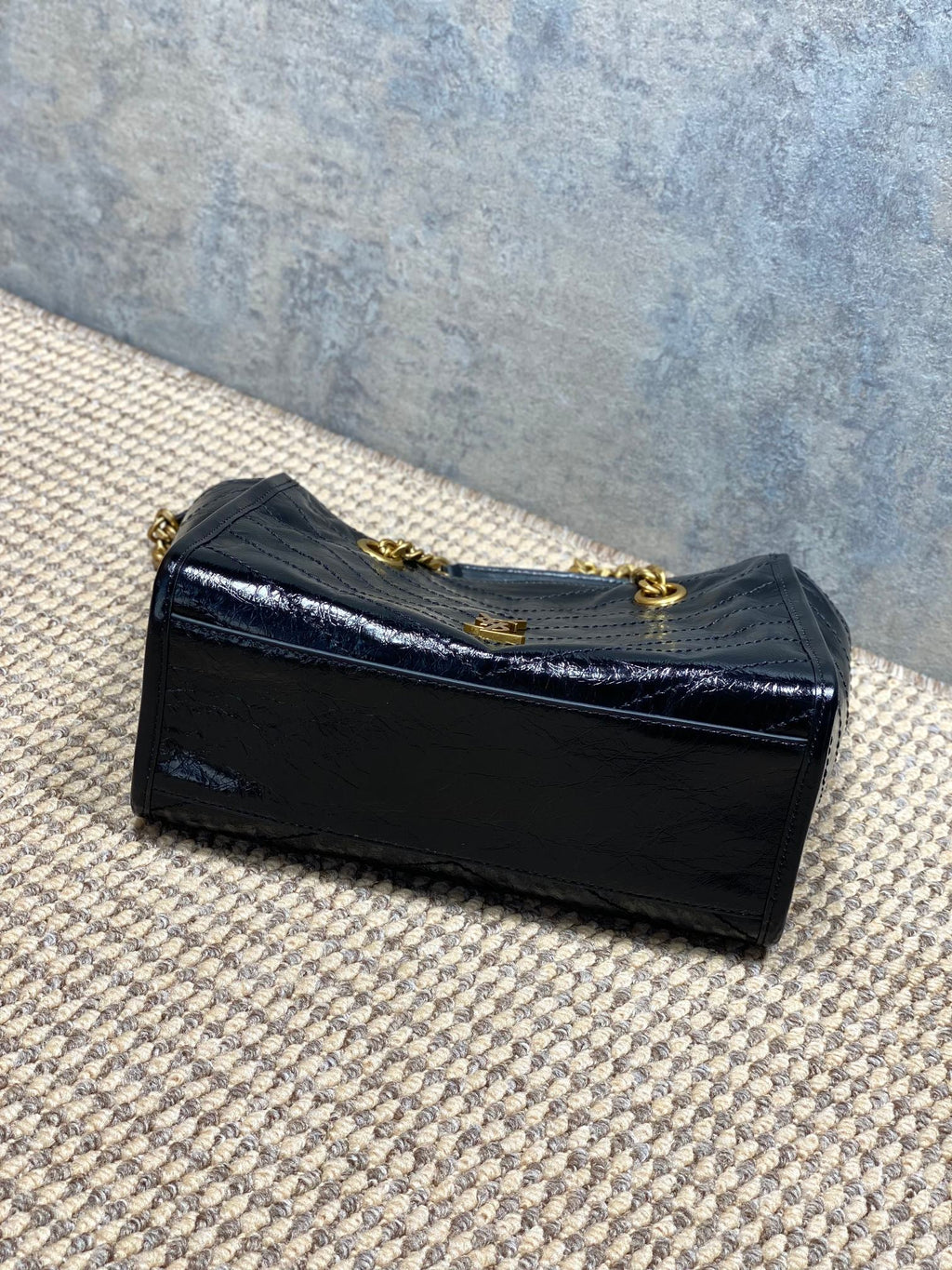 Saint Laurent Niki Small Shopping Bag in Black Waxed calfskin Leather - Detail View 4