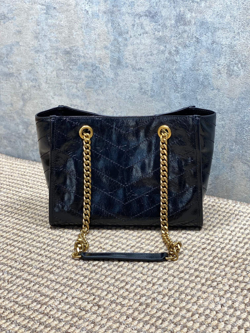 Saint Laurent Niki Small Shopping Bag in Black Waxed calfskin Leather - Detail View 3