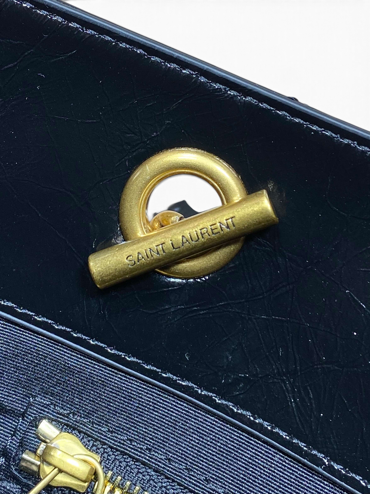 Saint Laurent Niki Small Shopping Bag in Black Waxed calfskin Leather - Detail View 7