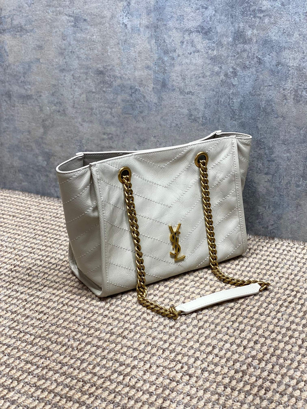Saint Laurent Niki Small Shopping Bag in Ivory Waxed calfskin Leather - Detail View 2