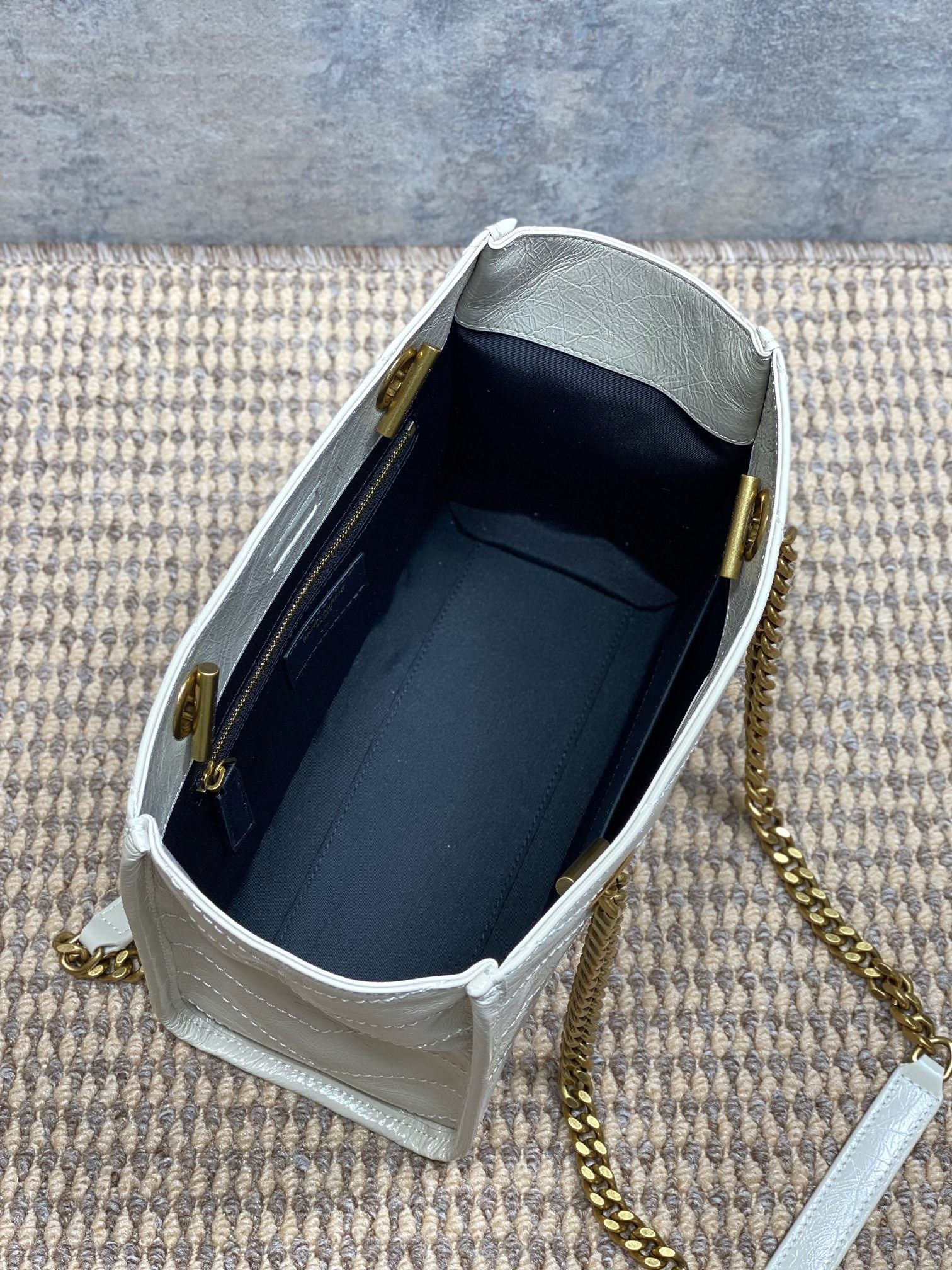 Saint Laurent Niki Small Shopping Bag in Ivory Waxed calfskin Leather - Detail View 8
