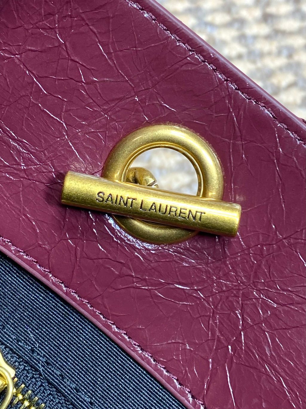 Saint Laurent Niki Small Shopping Bag in Burgundy Waxed calfskin Leather - Detail View 7