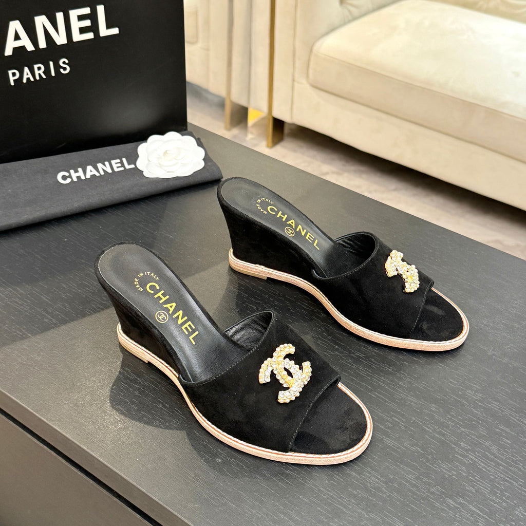 Quilted Double C Wedge Slide Sandals - Black - View 2