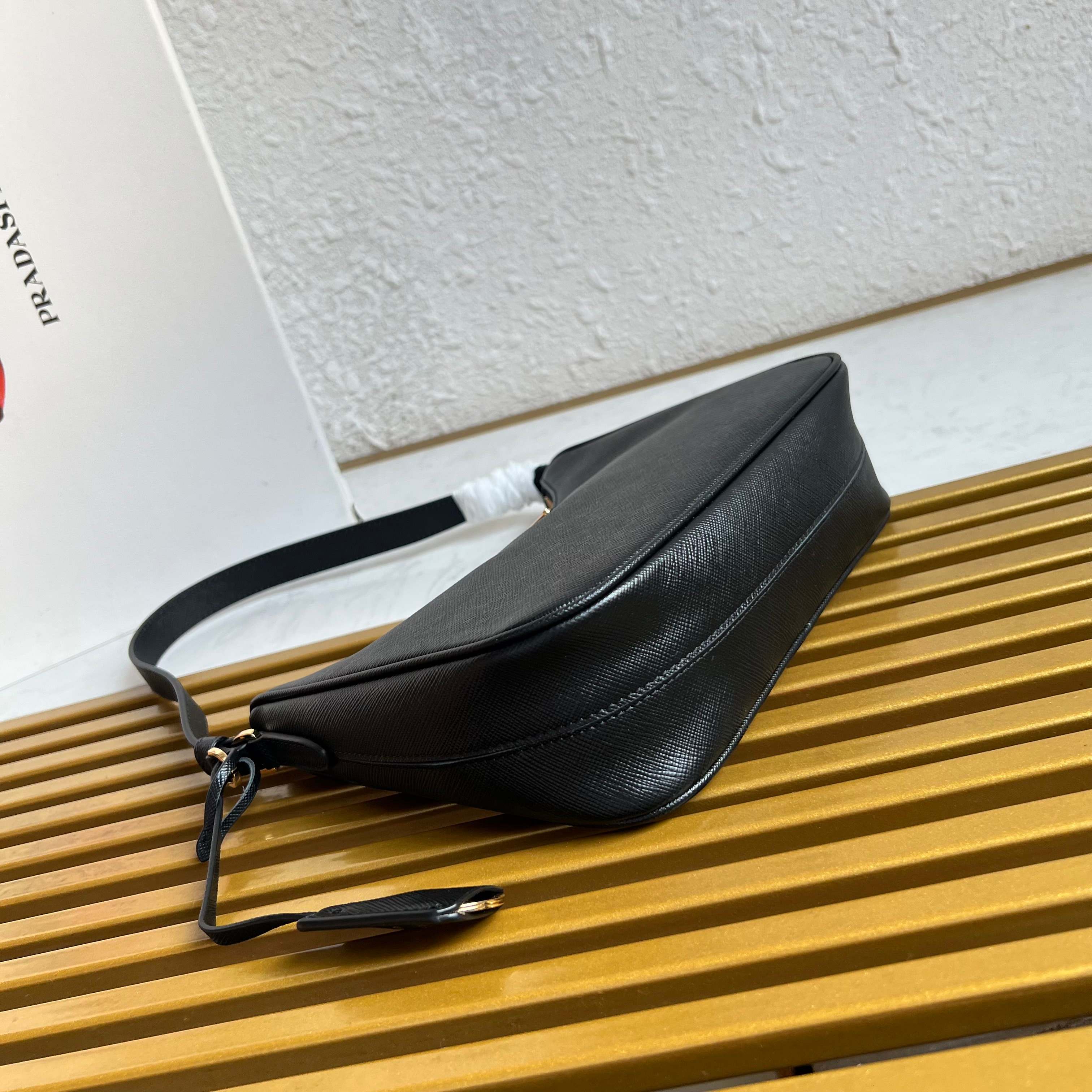 Re-Edition 2005 Saffiano Leather Mini Bag - Black - View 5